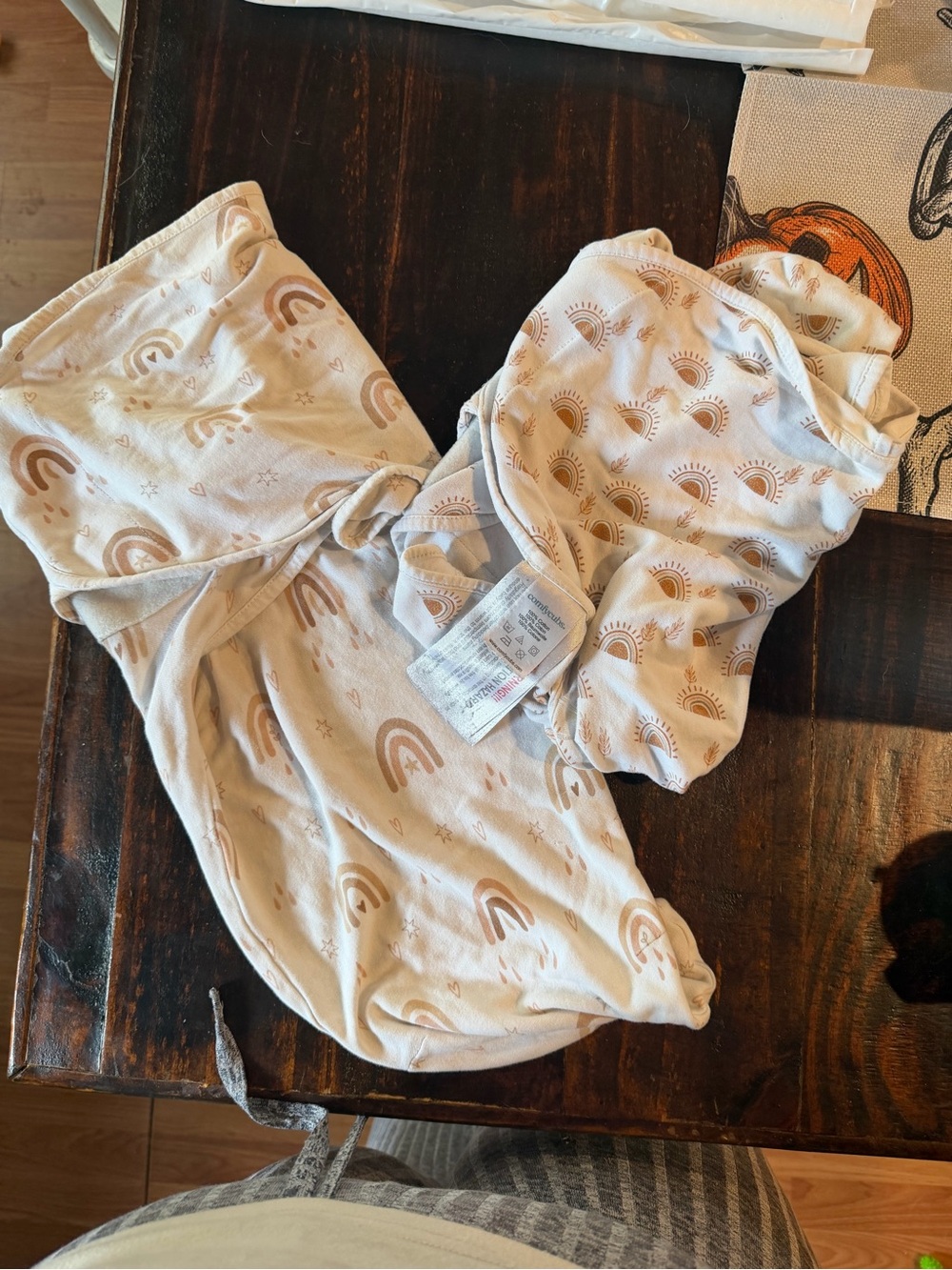 Amazon Cream Sleep Sacks with Light Brown Rainbow & Sun Print